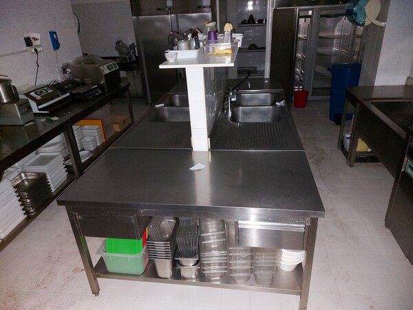 1#8172 Attrezzature ed arredo per ristorazione in vendita - foto 11