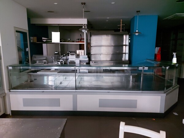 1#8172 Attrezzature ed arredo per ristorazione in vendita - foto 40