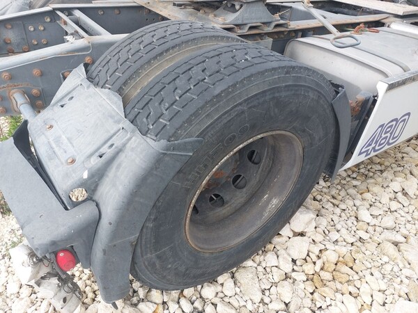 7#8177 Trattore stradale Renault in vendita - foto 5