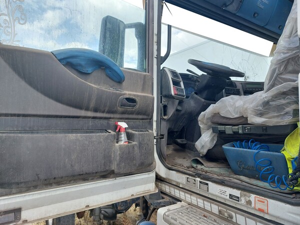 7#8177 Trattore stradale Renault in vendita - foto 8