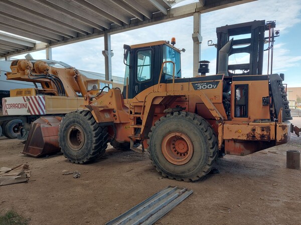 5#8178 Pala Gommata Doosan Daewoo in vendita - foto 5