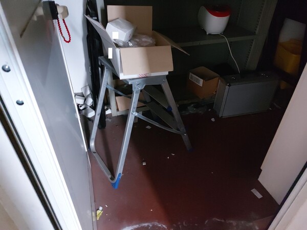 3#8179 Scaffalature in metallo e transpallet in vendita - foto 11