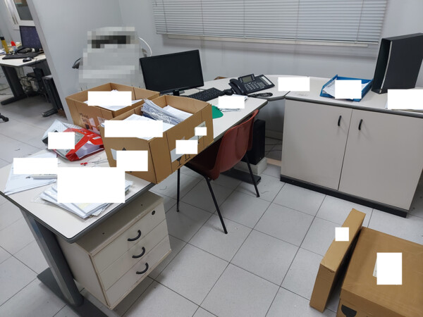 46#8179 Arredamento da ufficio e macchine elettroniche in vendita - foto 6