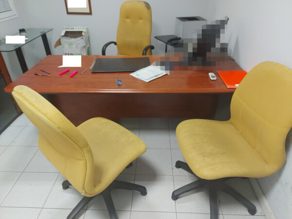 46#8179 Arredamento da ufficio e macchine elettroniche in vendita - foto 23