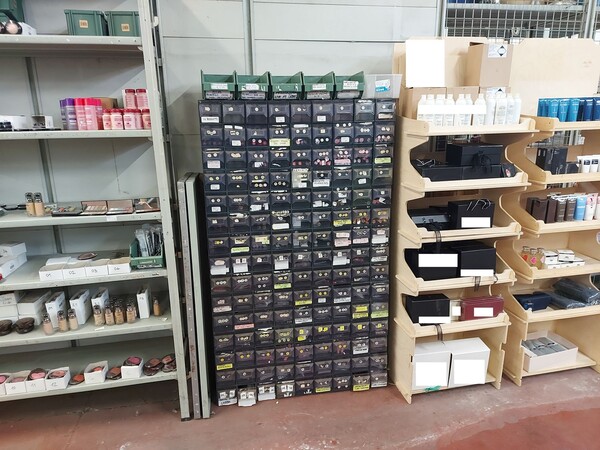 66#8179 Scaffalature e Carrello elevatore OM e Arredamento da ufficio in vendita - foto 28