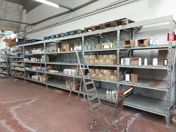 66#8179 Scaffalature e Carrello elevatore OM e Arredamento da ufficio in vendita - foto 36