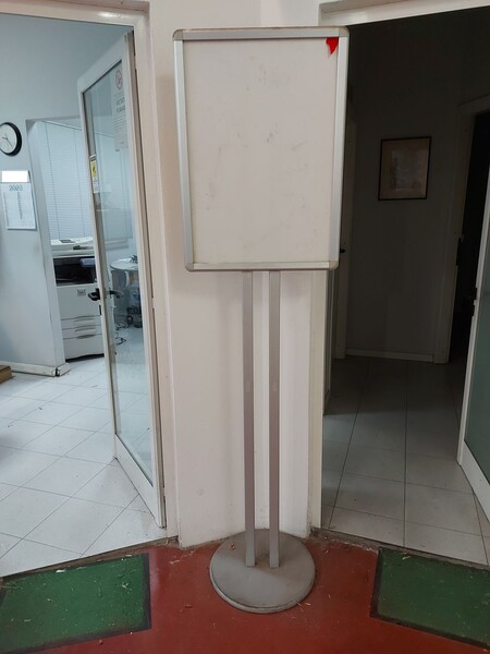 66#8179 Scaffalature e Carrello elevatore OM e Arredamento da ufficio in vendita - foto 43