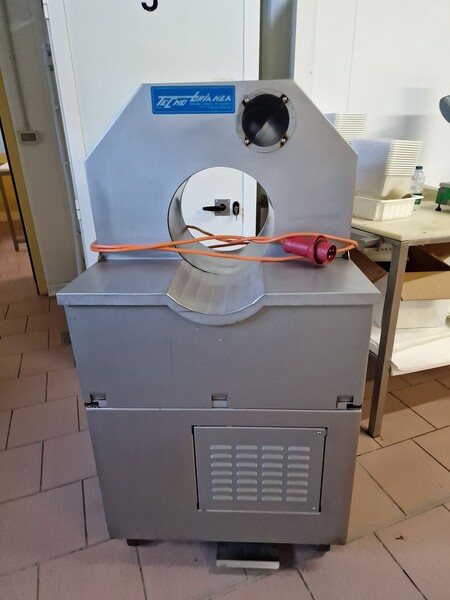1#8181 Attrezzatura per trasformazione e  confezionamento delle carni in vendita - foto 1