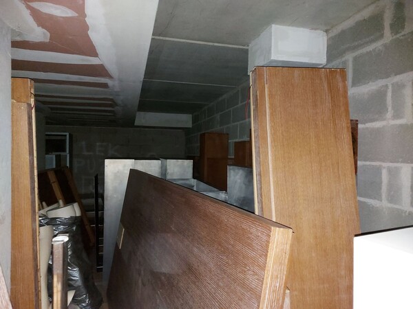 1#8182 Arredamento per negozio di abbigliamento in vendita - foto 3
