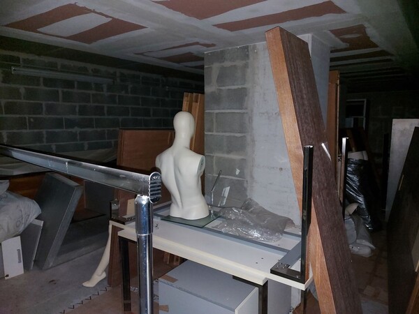 1#8182 Arredamento per negozio di abbigliamento in vendita - foto 4