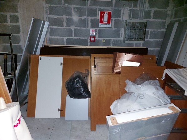 1#8182 Arredamento per negozio di abbigliamento in vendita - foto 8