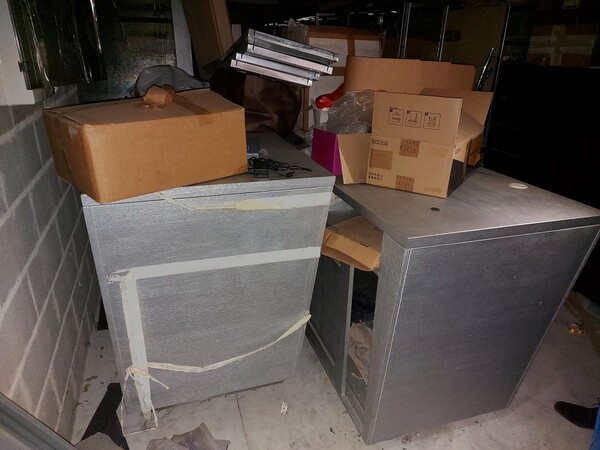1#8182 Arredamento per negozio di abbigliamento in vendita - foto 9