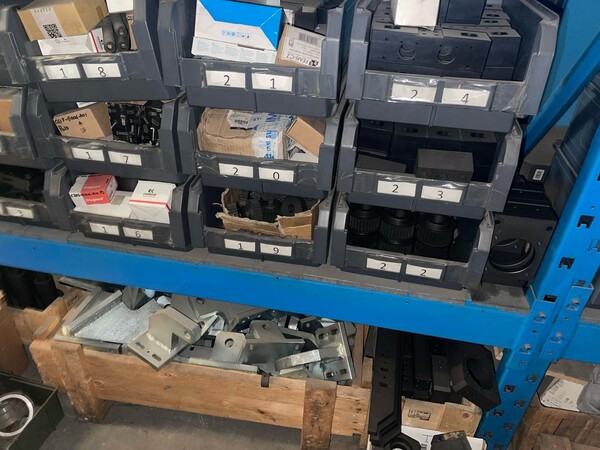 4#8183 Scaffalature e giacenze di magazzino in vendita - foto 20