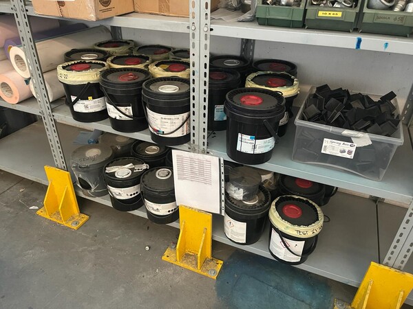 4#8183 Scaffalature e giacenze di magazzino in vendita - foto 21