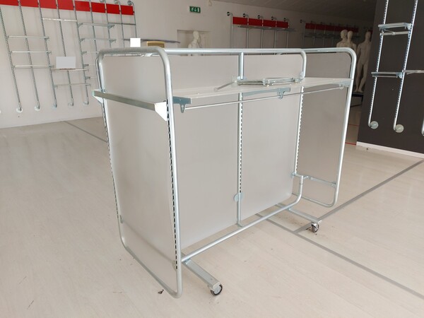 1#8185 Arredamento per negozio in vendita - foto 4