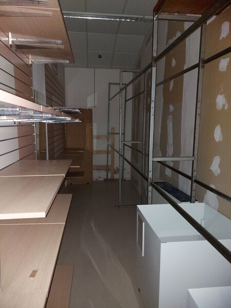 1#8185 Arredamento per negozio in vendita - foto 10