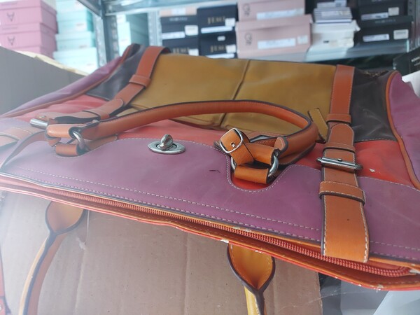 26#8193 Borse e accessori in vendita - foto 1