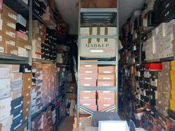 Calzature donna bambino e abbigliamento donna - Lotto 33 (Asta 8193)