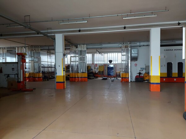 1#8209 Attrezzatura officina meccanica e autovettura Fiat Stilo in vendita - foto 5