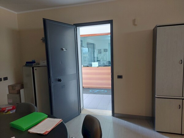 1#8211 Cessione di azienda svolgente l'esercizio di deposito carburanti in vendita - foto 13