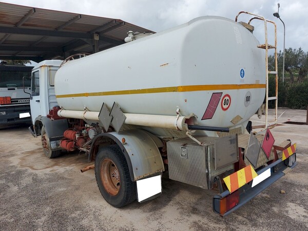 1#8211 Cessione di azienda svolgente l'esercizio di deposito carburanti in vendita - foto 36