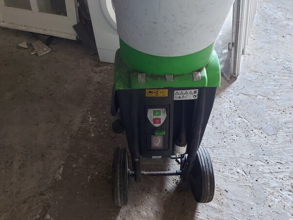 1#8215 Attrezzature fai da te per giardinaggio officina ed edilizia in vendita - foto 5
