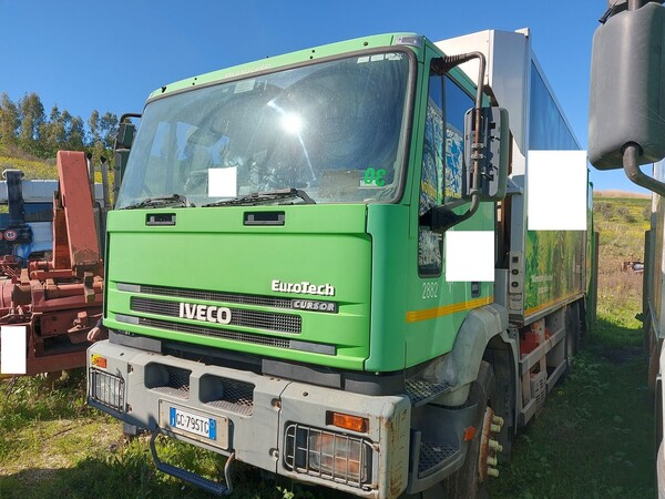 2#8219 Furgone Iveco Magirus 260E27 in vendita - foto 2