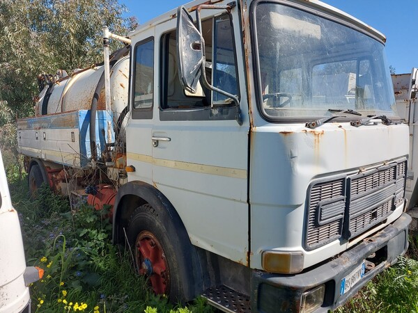 25#8219 Veicoli vari in vendita - foto 4
