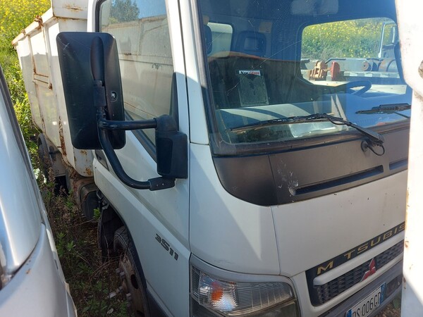 5#8219 Autocarro Mitsubishi Canter 3S11 in vendita - foto 2