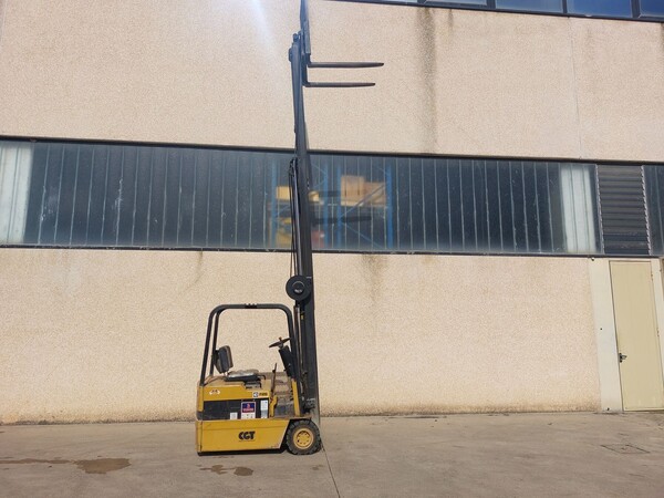 4#8225 Carrello sollevatore elettrico Caterpillar F25 in vendita - foto 8