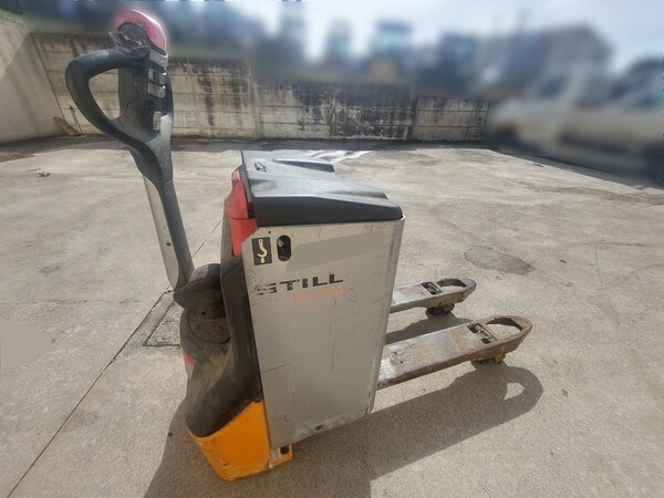 7#8225 Transpallet elettrico Still ECU25 in vendita - foto 4