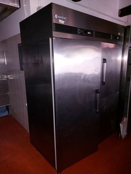 1#8228 Attrezzature ed arredo per ristorazione in vendita - foto 5