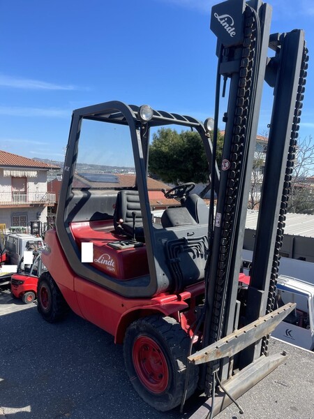 16#8231 Transpallet Linde in vendita - foto 1