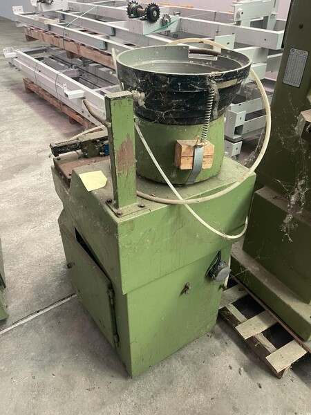 50#8232 Inseritrice di spine 2BR in vendita - foto 3