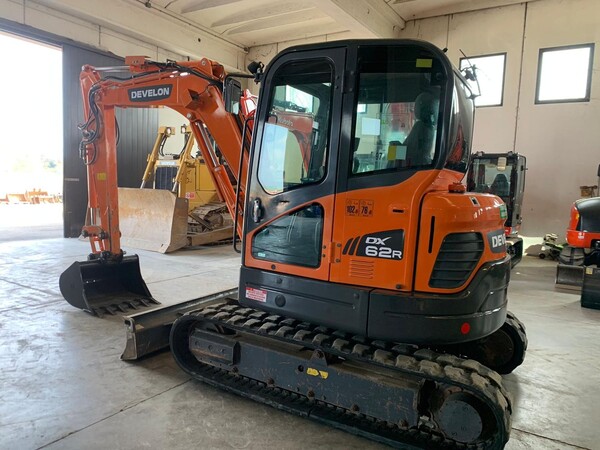 8#8237 Miniescavatore cingolato Doosan in vendita - foto 2