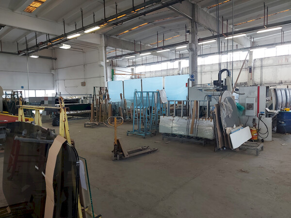 1#8239 Cessione di azienda dedita a lavorazione e commercio del vetro in vendita - foto 4