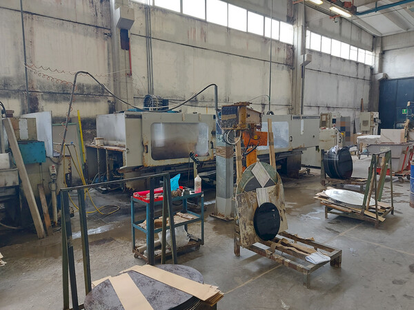 1#8239 Cessione di azienda dedita a lavorazione e commercio del vetro in vendita - foto 6