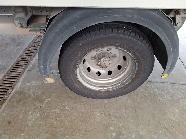 10#8242 Nissan Cabstar NT400 isotermico con gruppo frigo in vendita - foto 15