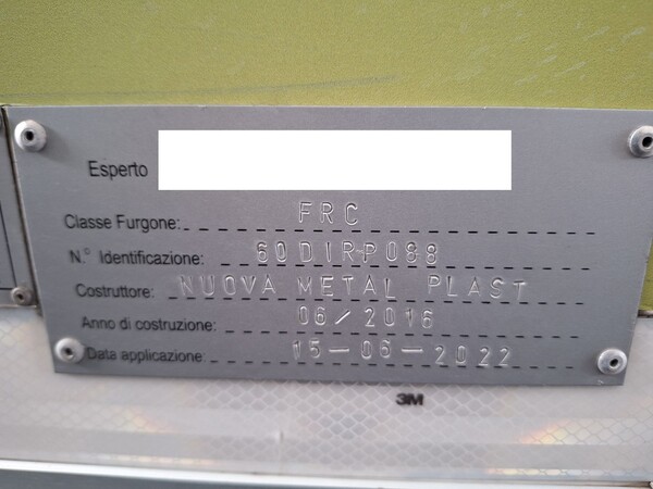 12#8242 Iveco Eurocargo 160-250 isotermico con gruppo frigo in vendita - foto 14