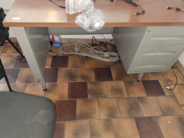 21#8242 Arredi e macchine elettroniche da ufficio. in vendita - foto 20