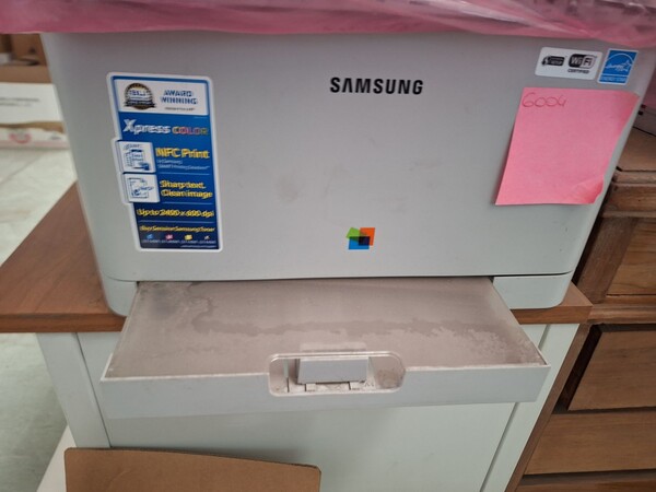 21#8242 Arredi e macchine elettroniche da ufficio. in vendita - foto 54