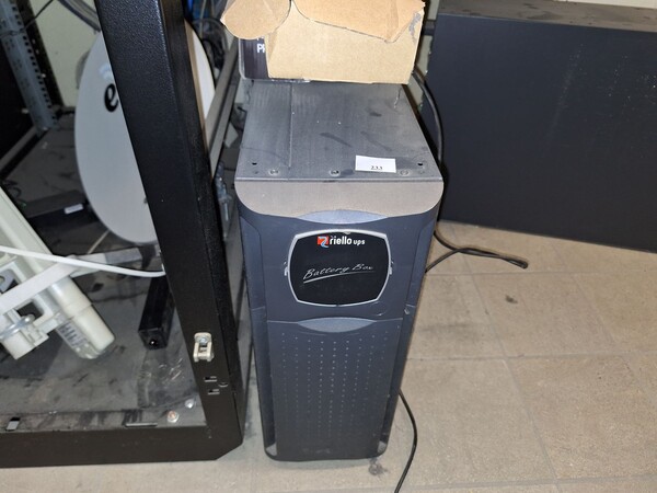 21#8242 Arredi e macchine elettroniche da ufficio. in vendita - foto 55