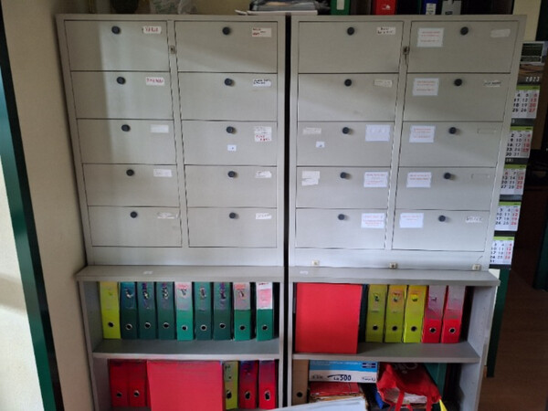 21#8242 Arredi e macchine elettroniche da ufficio. in vendita - foto 75