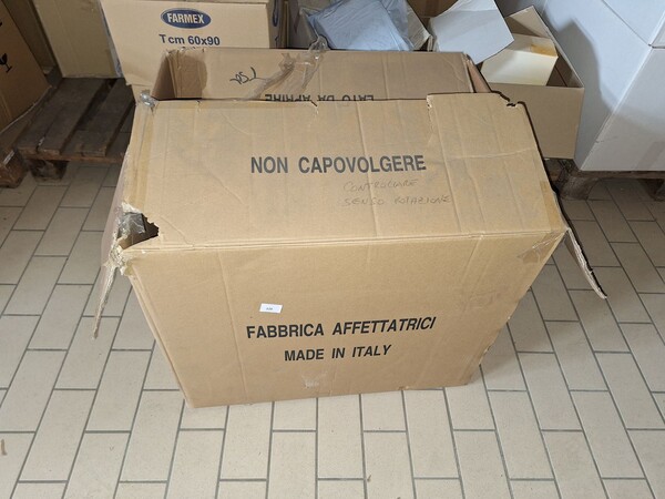 8#8242 Affettatrici Swedlinghaus e frigo in vendita - foto 15