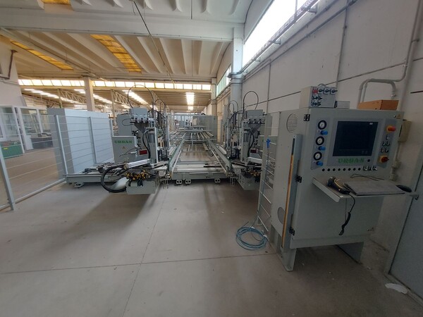 1#8245 Attrezzature e materiale per la produzione di infissi in vendita - foto 16