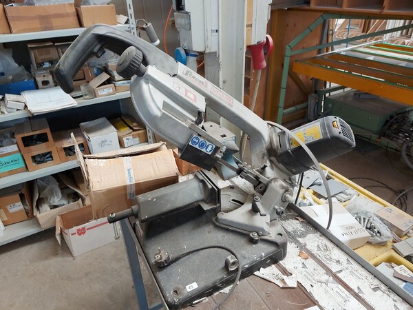 1#8245 Attrezzature e materiale per la produzione di infissi in vendita - foto 29