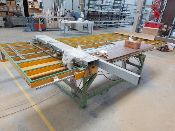 1#8245 Attrezzature e materiale per la produzione di infissi in vendita - foto 35