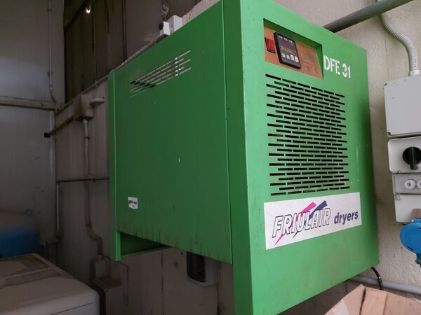 1#8245 Attrezzature e materiale per la produzione di infissi in vendita - foto 59