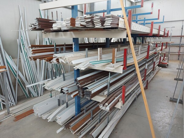 1#8245 Attrezzature e materiale per la produzione di infissi in vendita - foto 64