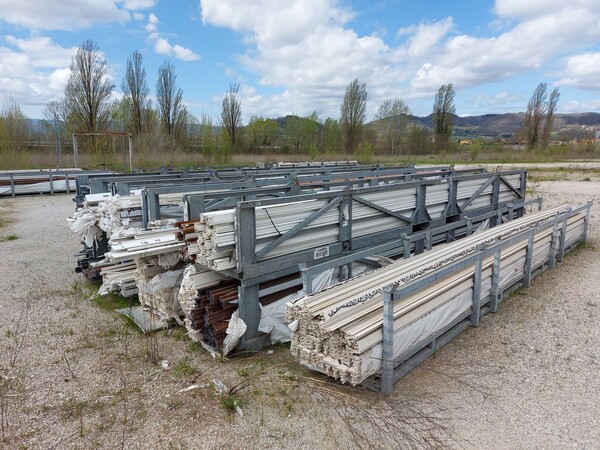 1#8245 Attrezzature e materiale per la produzione di infissi in vendita - foto 76